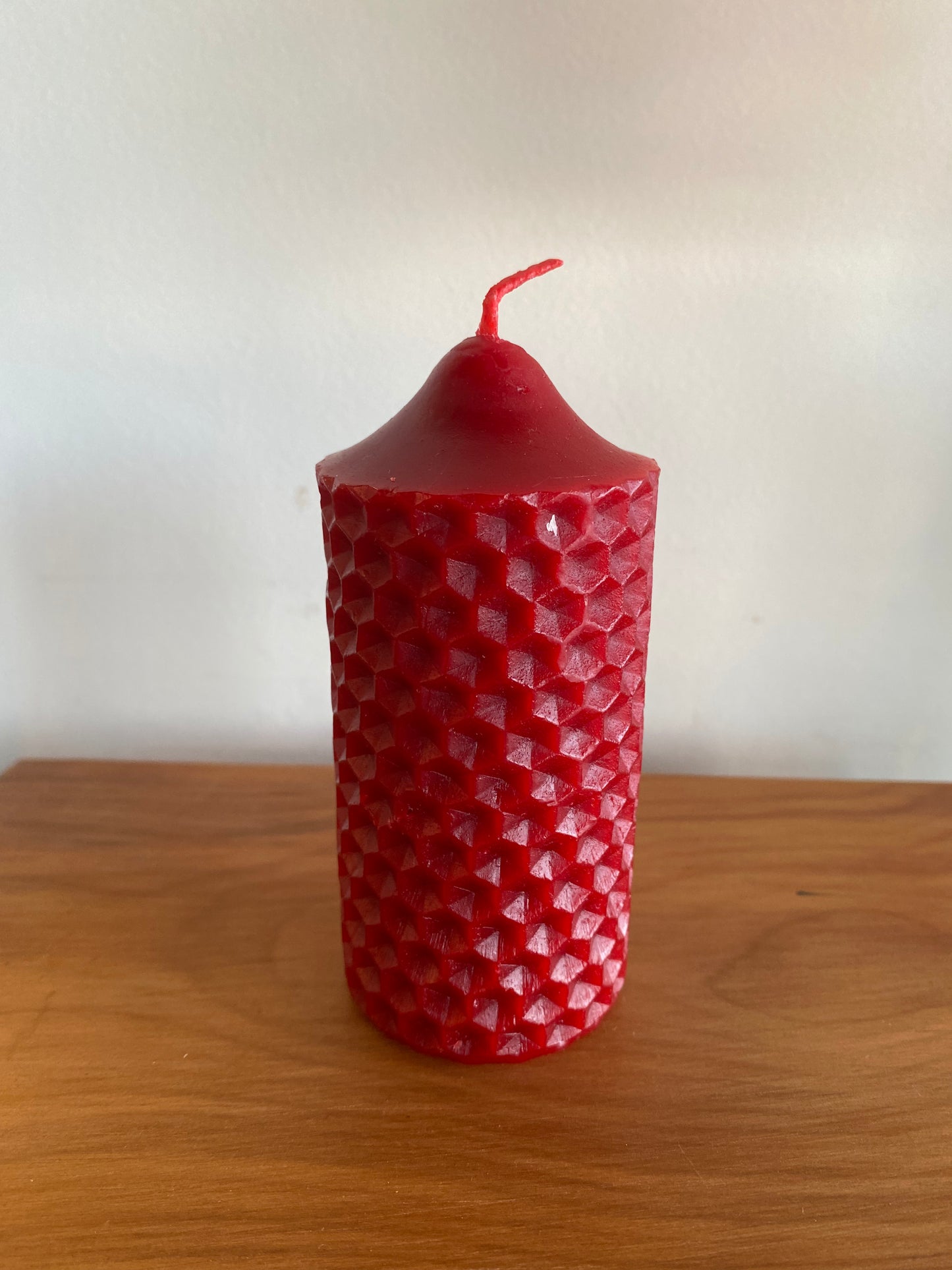 Echo Valley Apiaries - Beeswax Candle (Red)