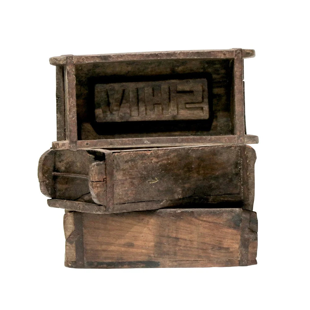 Wooden Brick Mould