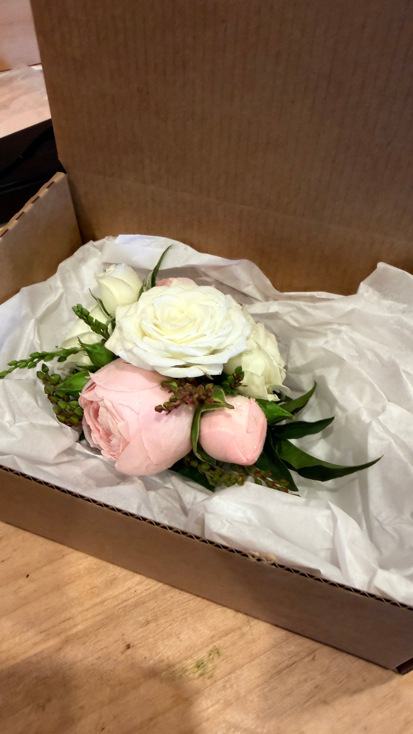 School Ball Corsage & Buttonholes