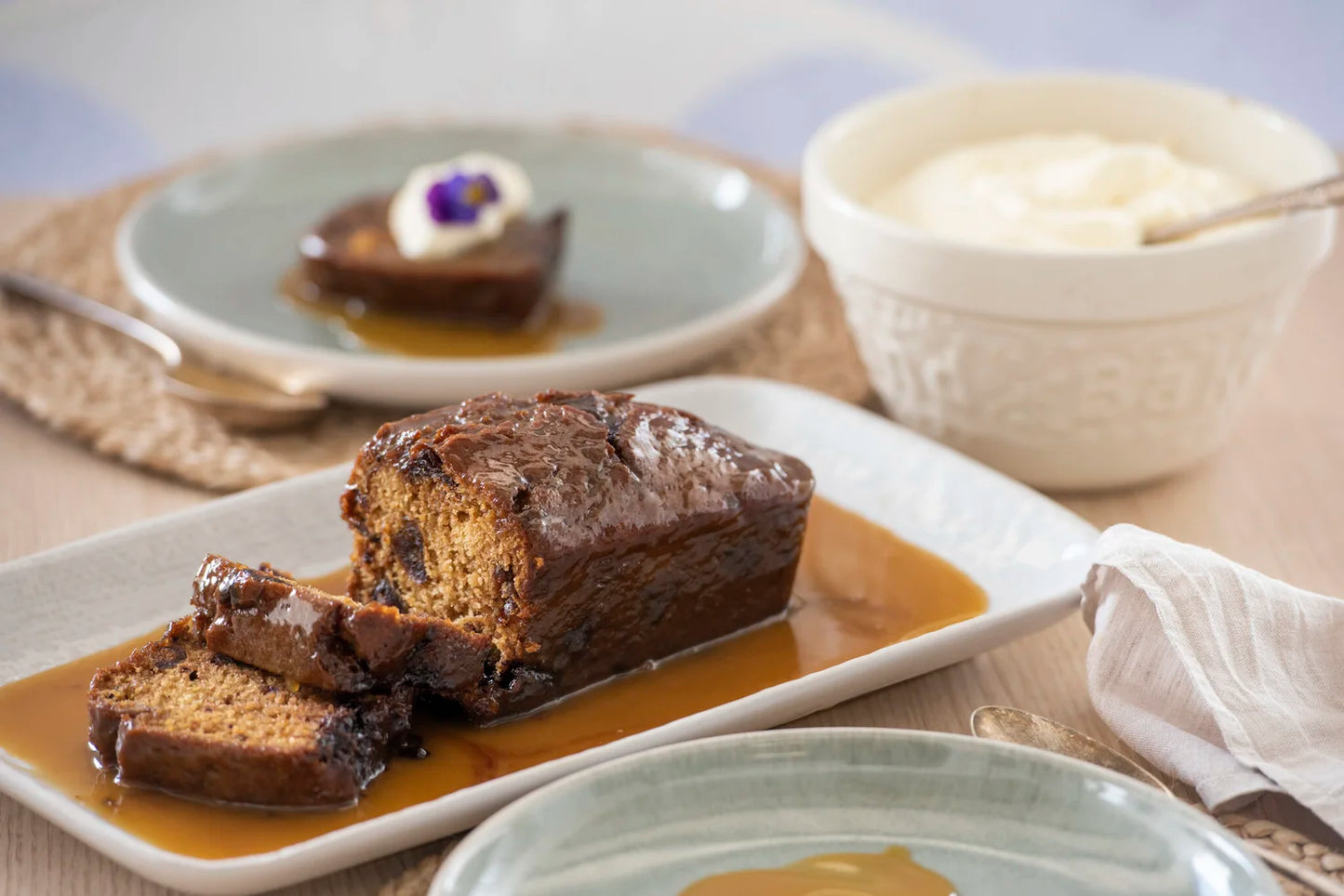 Red Kitchen Sticky Date & Toffee Pudding - Family Size